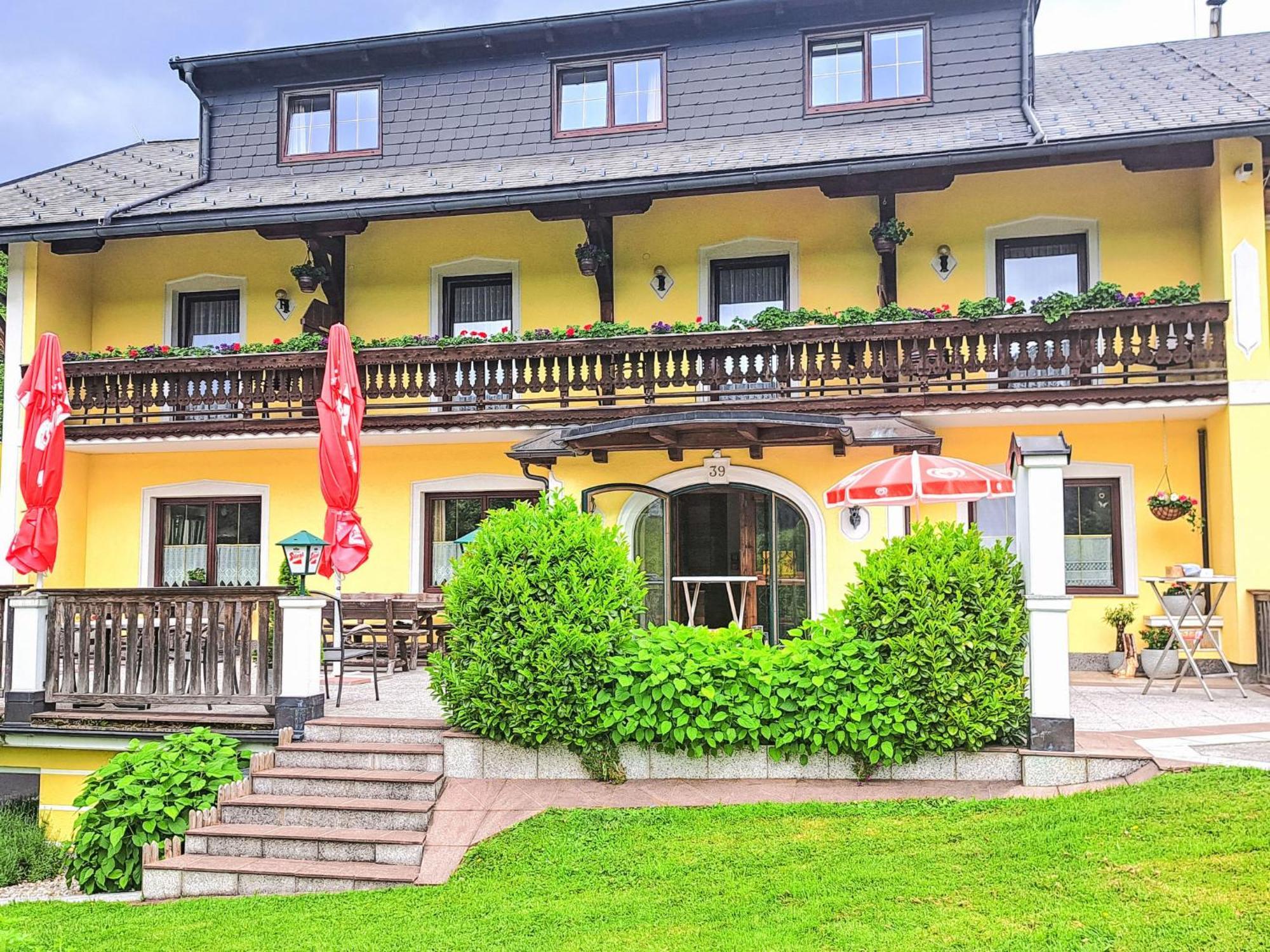 Waldfrieden By Interhome
