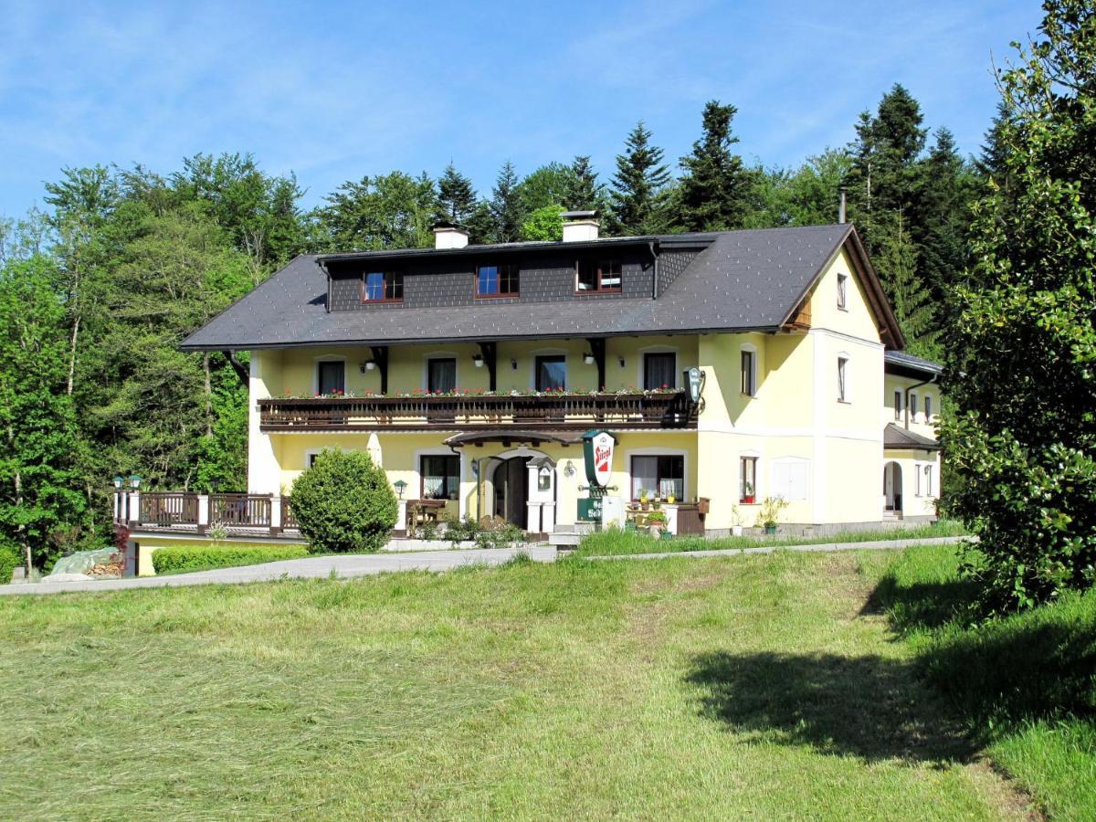Waldfrieden By Interhome Oberwang